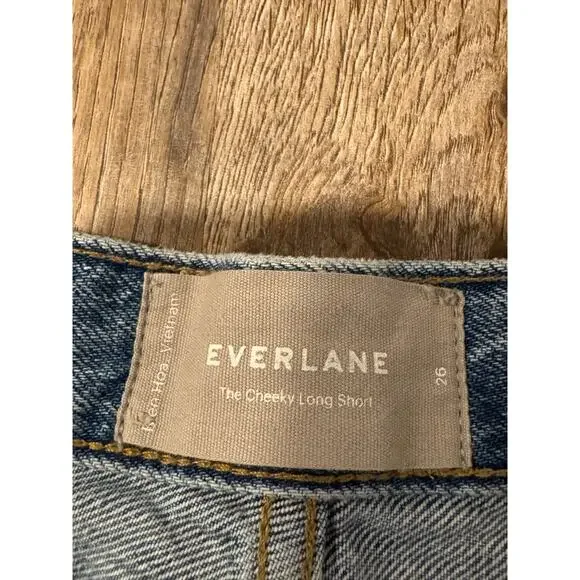 Everlane Women’s The Cheeky Long Denim Short Size 26 - Picture 3 of 10